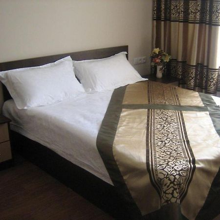 Kausar Hotel 알마티 외부 사진