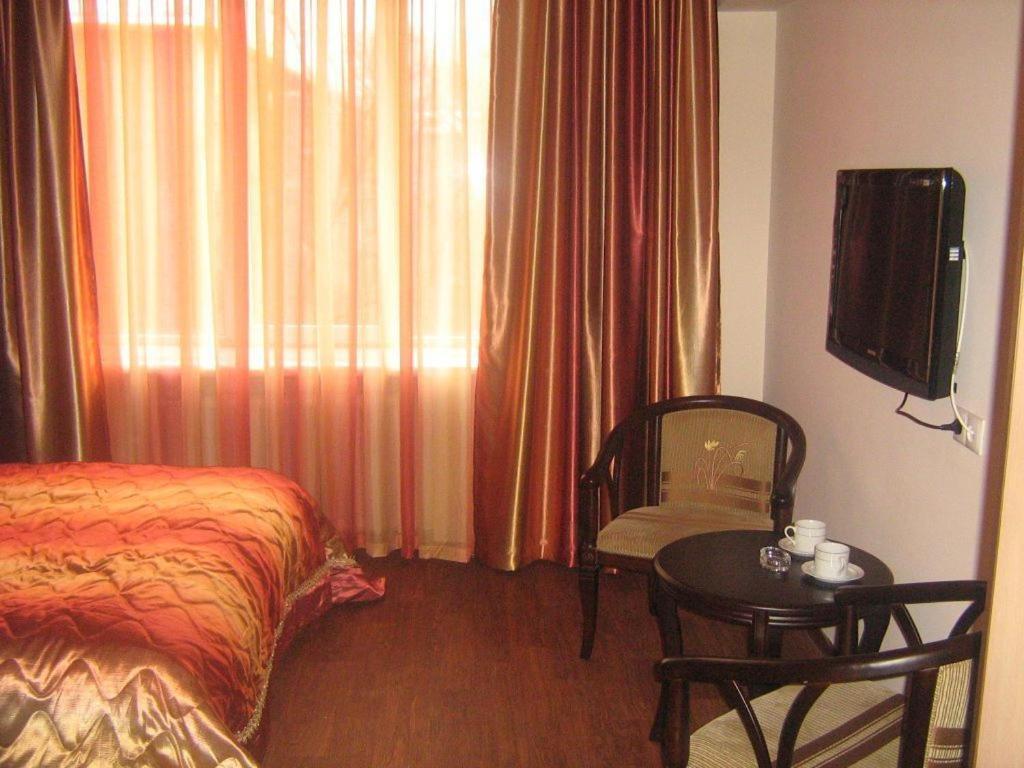 Kausar Hotel 알마티 객실 사진