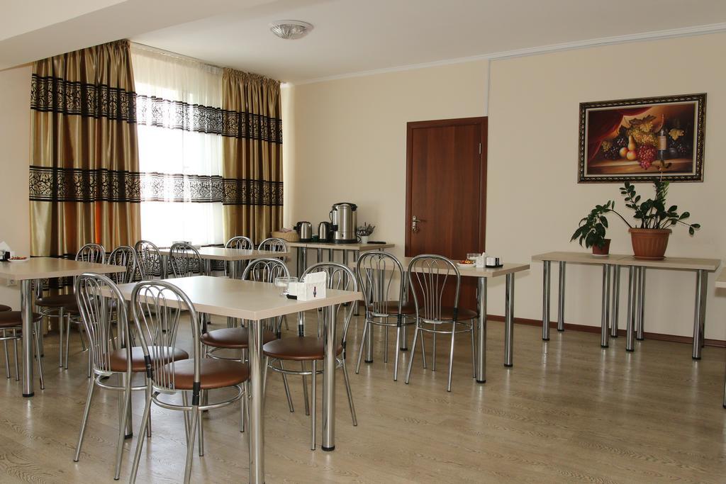 Kausar Hotel 알마티 외부 사진